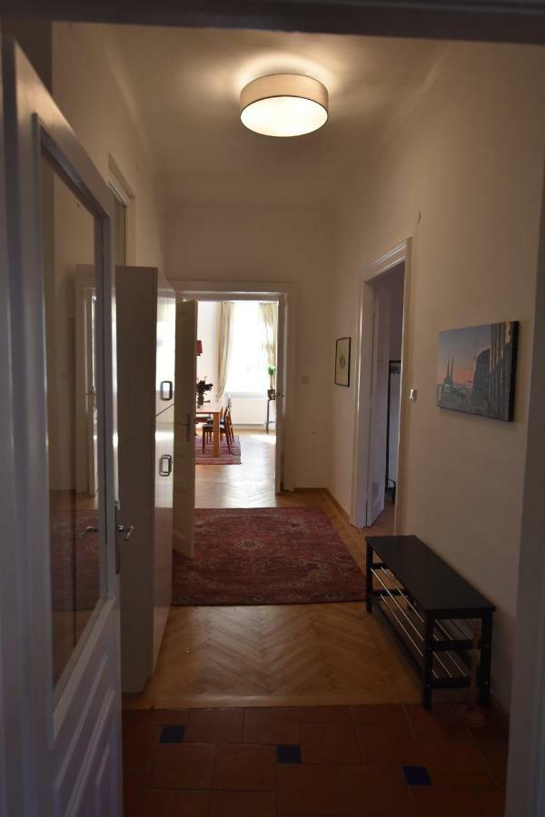 Apartment At The Heart Of Vienna